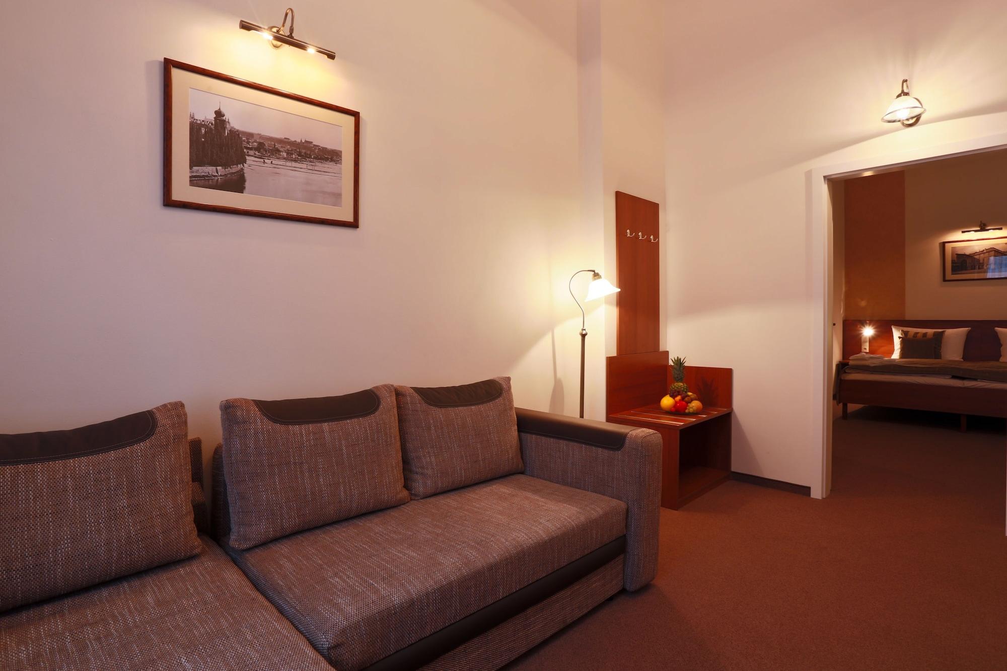 Hotel Svaty Jan Praga Zewnętrze zdjęcie