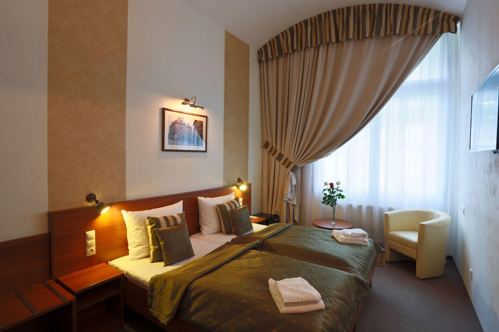 Hotel Svaty Jan Praga Zewnętrze zdjęcie