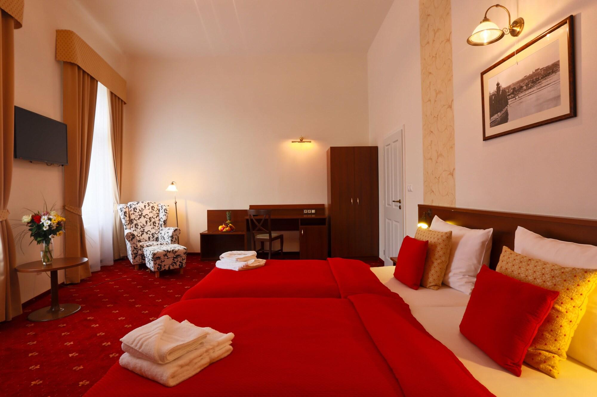 Hotel Svaty Jan Praga Zewnętrze zdjęcie