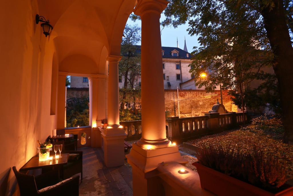 Hotel Svaty Jan Praga Zewnętrze zdjęcie
