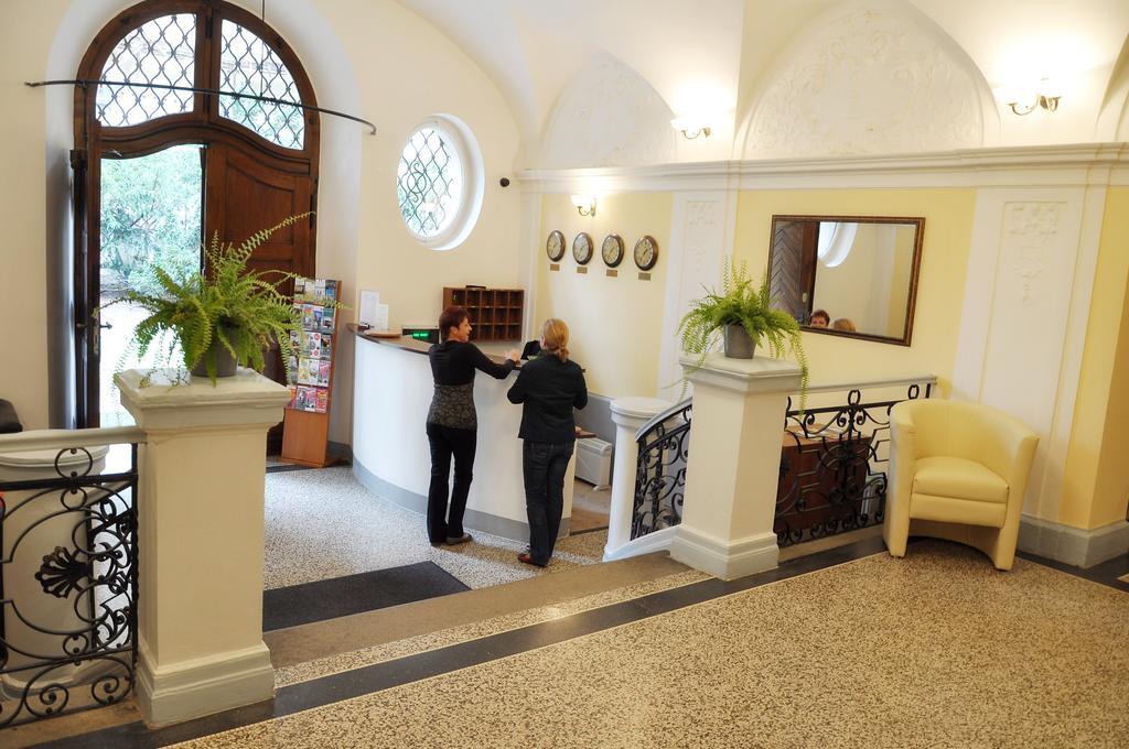 Hotel Svaty Jan Praga Zewnętrze zdjęcie